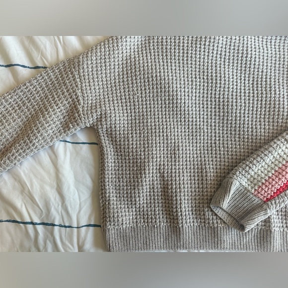 Express Cropped Chenille Crewneck Sweater - Picture 8 of 12